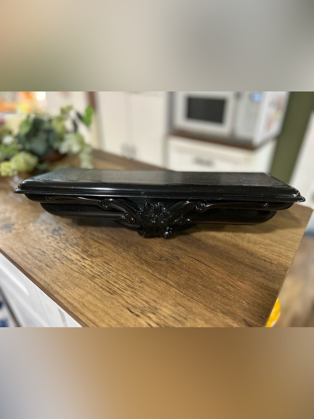 Vintage Syroco Black Ornate Wall Shelf Made in USA